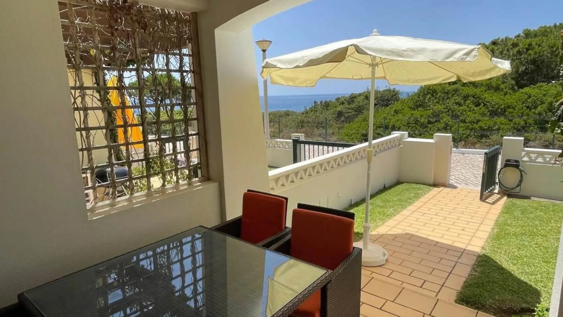 Apartment In The Heart Of Benagil Portugal